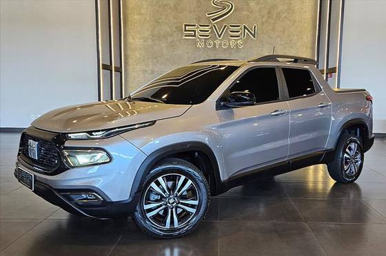 FIAT TORO 1.3 TURBO 270 FLEX FREEDOM AT6 FIAT TORO 1.3 TURBO 270 FLEX FREEDOM AT6